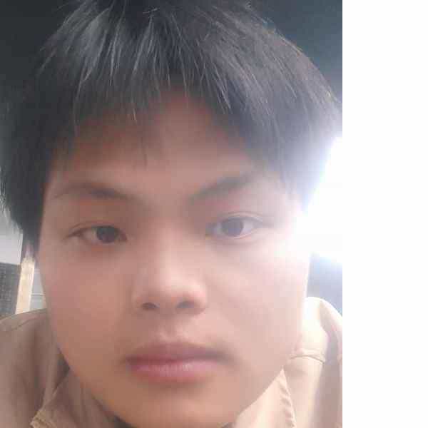 22岁岁河南单身帅哥 - 阜阳吉缘网