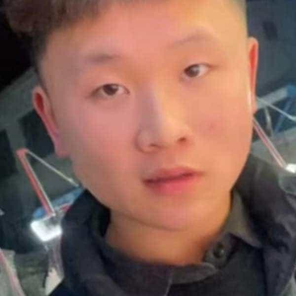22岁岁河南单身帅哥 - 阜阳吉缘网